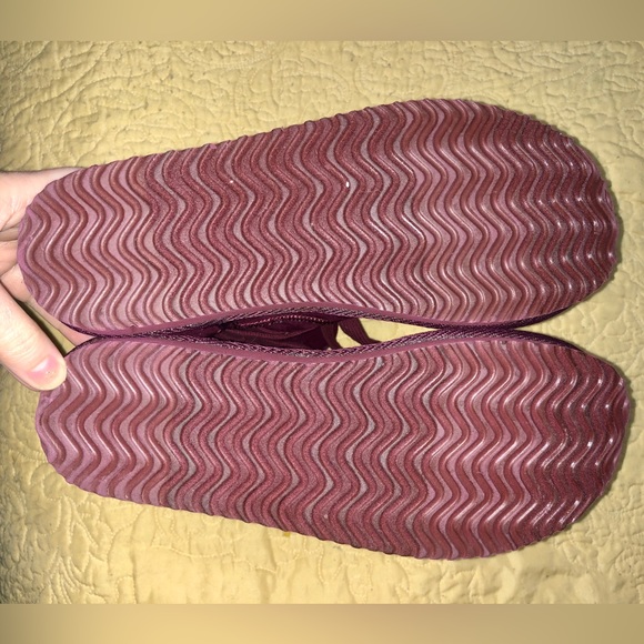 Old Navy Fur Lined Boots ❤️💜 - Picture 6 of 12